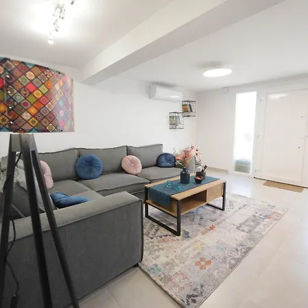Cozy Like Apartment Maniakoi (Kastoria)
