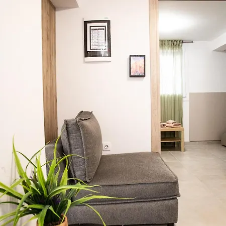 Cozy Like Apartment